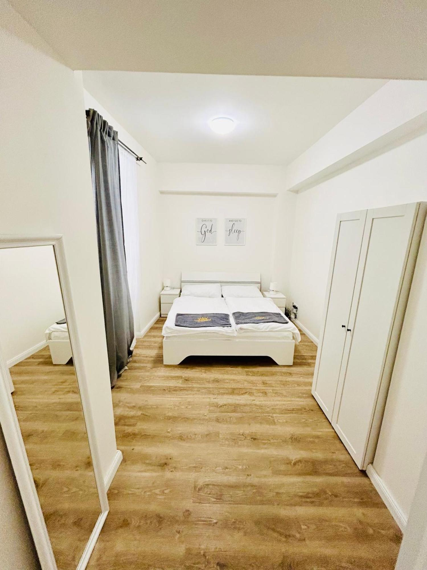 New Apartments Complex Prague Florenc Bagian luar foto