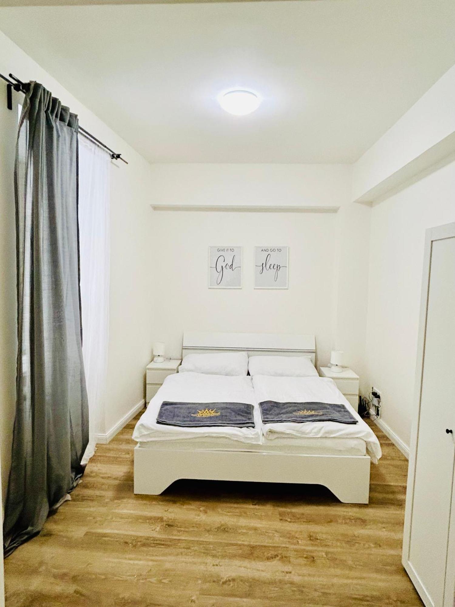 New Apartments Complex Prague Florenc Bagian luar foto